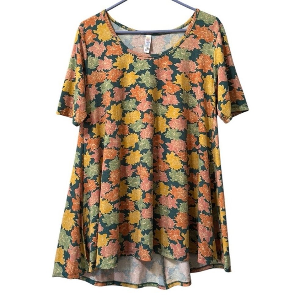 LuLaRoe WomenT Shirt Size Medium‎ Floral Short Sleeve Hi Low Stretch Fall Lounge